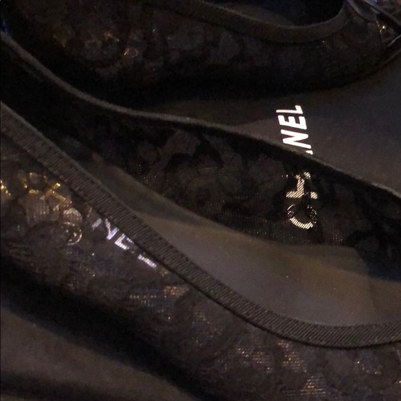 Chanel flats! - Picture 4 of 8